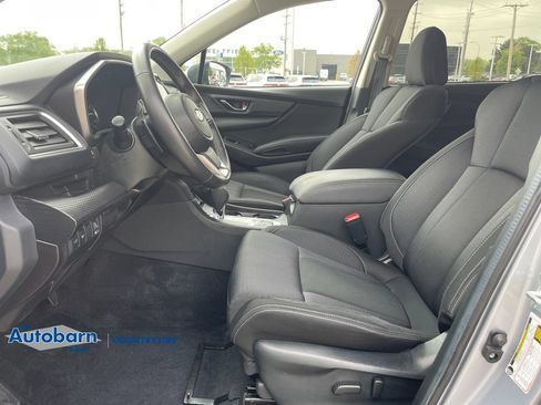 Used 2024 Subaru Ascent Premium w/ Convenience Package AWD/4WD image 9