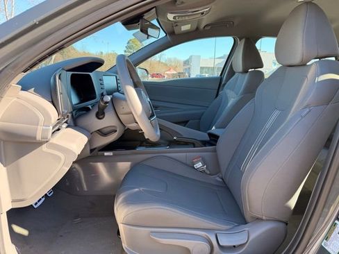 New 2026 Hyundai Elantra Sport FWD image 22