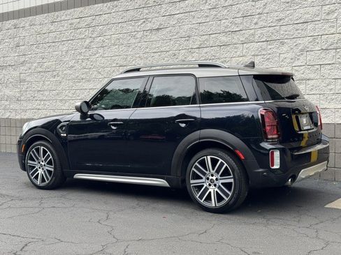 Used 2021 MINI Cooper Countryman S FWD image 2