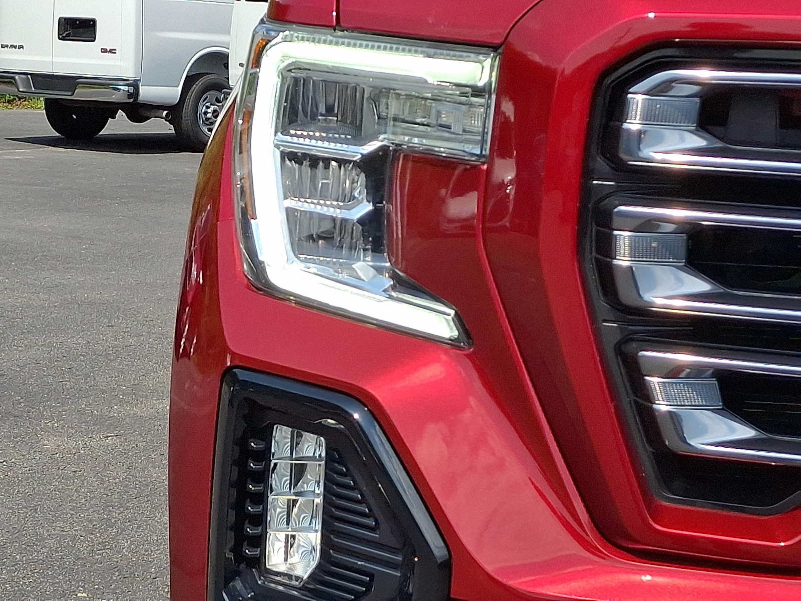 Used 2021 GMC Sierra 1500 AT4 AWD/4WD image 9