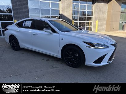 New 2025 Lexus ES 350 F Sport