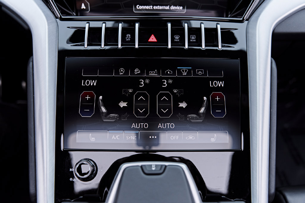 Used 2020 Lamborghini Urus AWD/4WD image 76