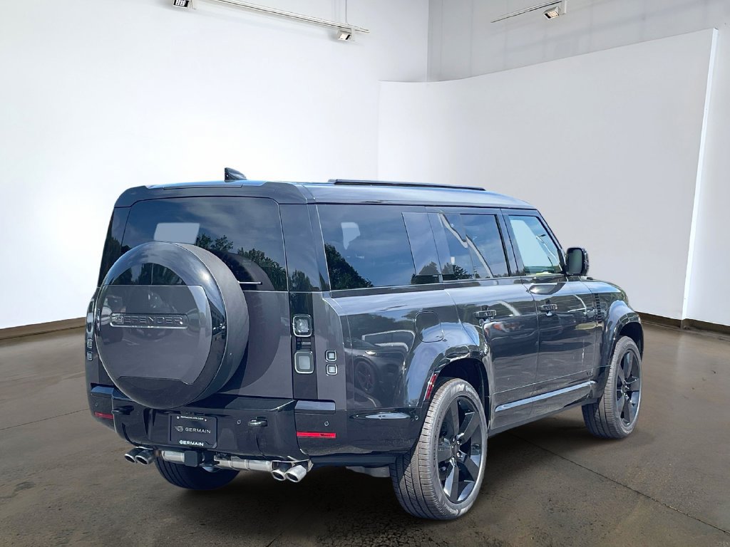 New 2026 Land Rover Defender 130 V8 AWD/4WD image 4