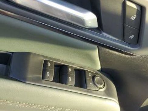 New 2026 GMC Terrain AT4 image 10