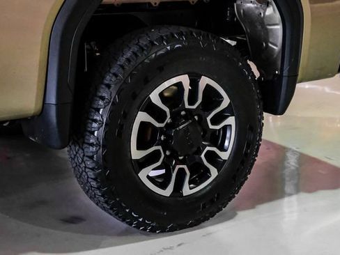 Used 2020 GMC Sierra 2500 SLE w/ Gooseneck/5TH Wheel Package image 46