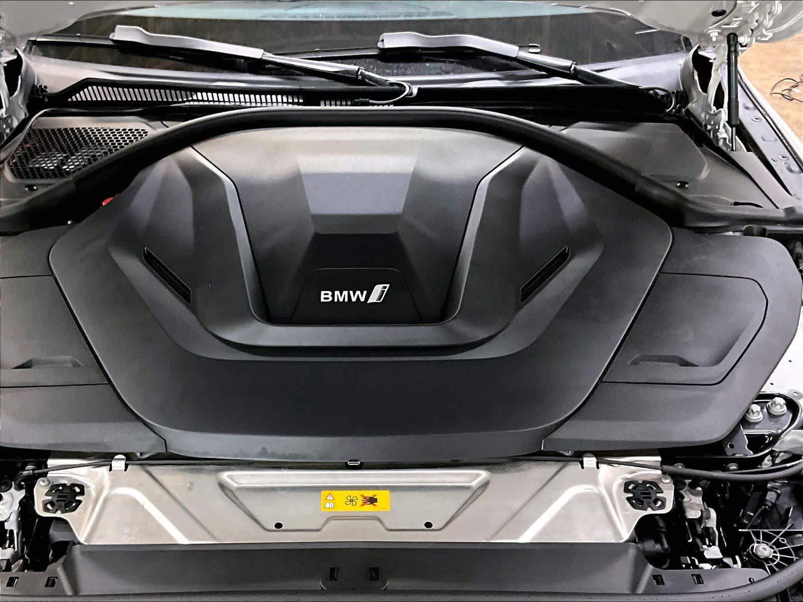 Used 2023 BMW i4 eDrive35 w/ Premium Package RWD image 13