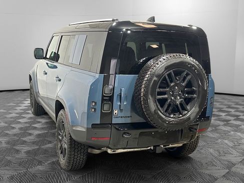 New 2026 Land Rover Defender 110 S AWD/4WD image 3