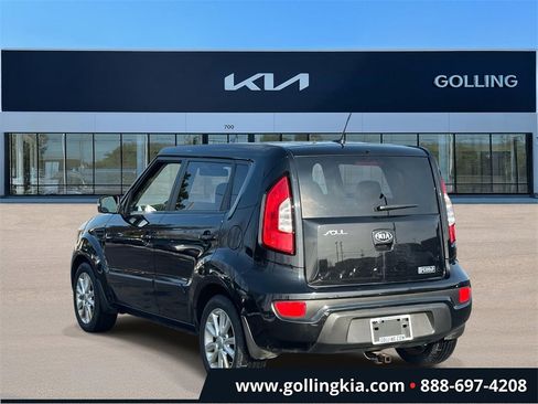 Used 2013 Kia Soul + image 4