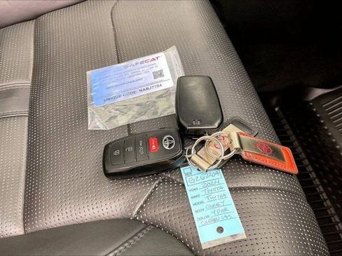 Used 2024 Toyota Tundra Capstone image 11