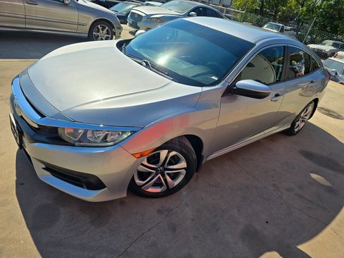Used 2017 Honda Civic LX image 6