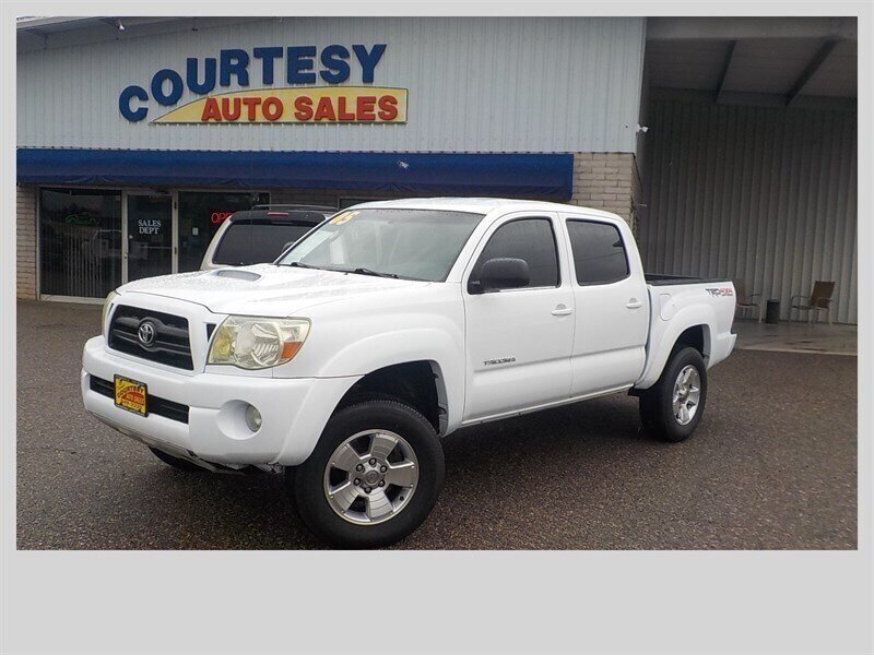 Used 2005 Toyota Tacoma 4x4 Double Cab w/ TRD Sport Pkg #2 image 1