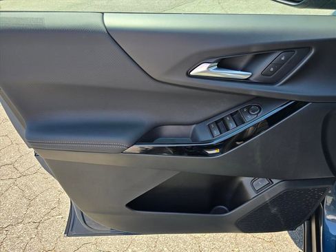 New 2026 Chevrolet Equinox LT FWD image 8