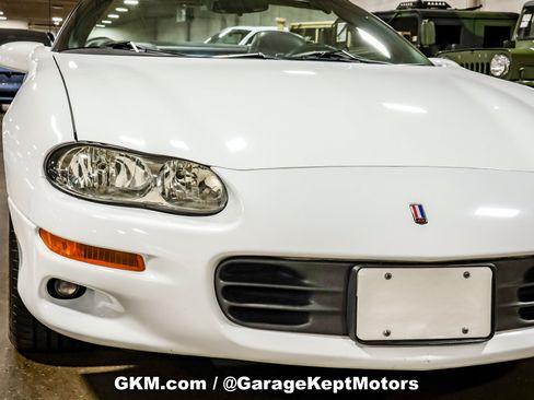 Used 2002 Chevrolet Camaro Z28 RWD image 30
