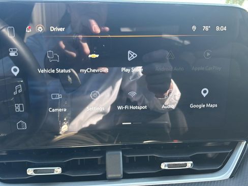 Used 2026 Chevrolet Equinox LT FWD image 32