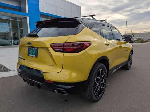 Certified 2023 Chevrolet Blazer RS w/ Driver Confidence II Package image 39