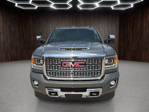 Used 2018 GMC Sierra 3500 Denali w/ Duramax Plus Package AWD/4WD image 2