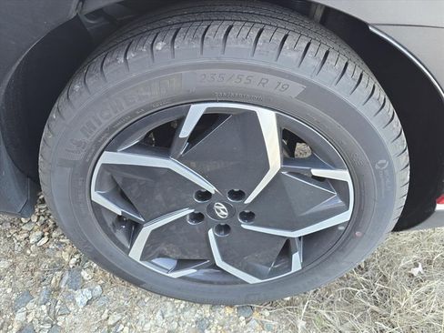 Used 2024 Hyundai Ioniq 5 SEL image 7