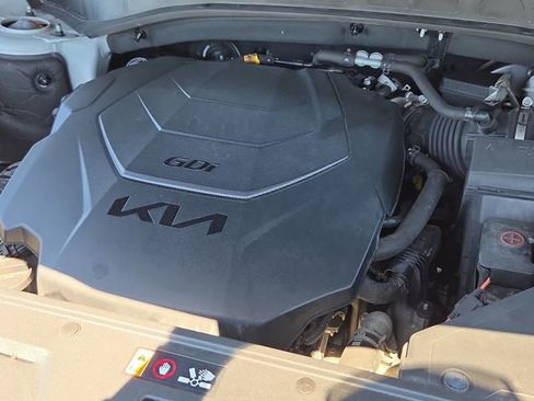 Used 2024 Kia Telluride SX X-Line AWD/4WD image 10