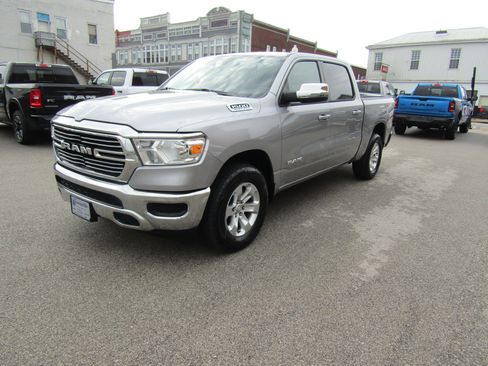 Used 2024 RAM 1500 Laramie image 8