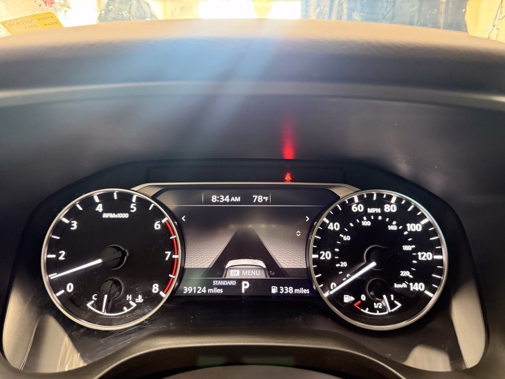 Used 2023 Nissan Rogue SV FWD image 15