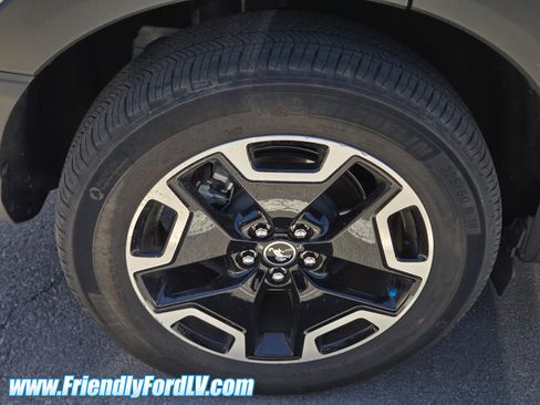 Certified 2023 Ford Bronco Sport Outer Banks w/ Tech Package AWD/4WD image 5