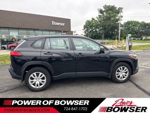 Used 2023 Toyota Corolla Cross L FWD image 6