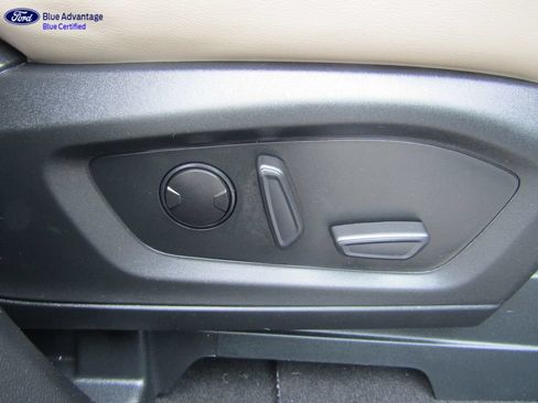 Certified 2024 Ford Explorer XLT w/ Equipment Group 202A AWD/4WD image 41