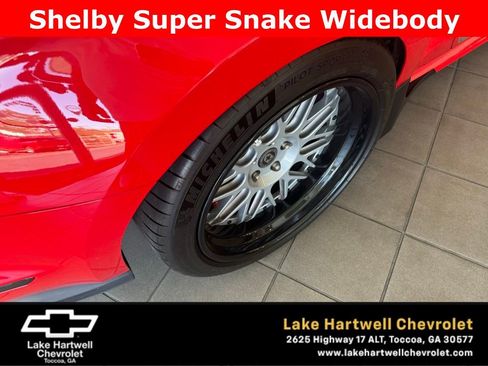 Used 2018 Ford Mustang GT Premium w/ GT Performance Package RWD image 10