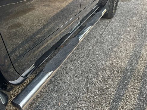 Used 2020 Nissan Frontier PRO-4X w/ Pro-4x Utility Package image 47