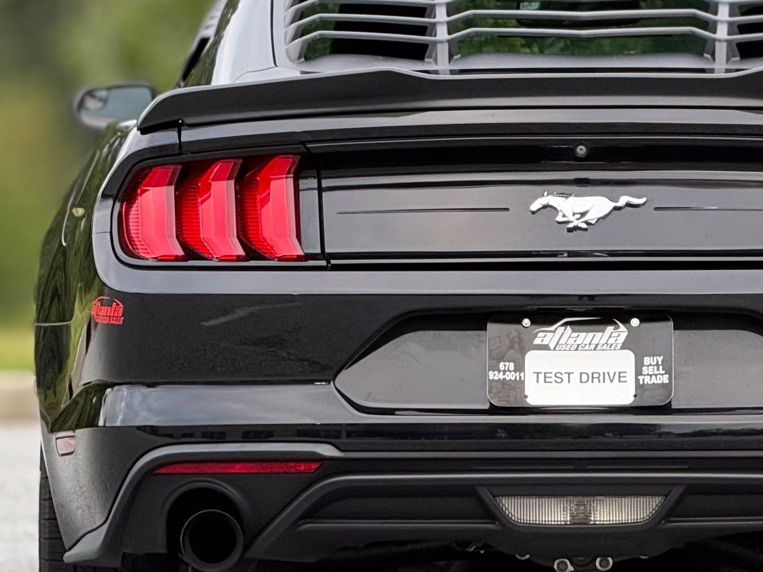 Used 2019 Ford Mustang Coupe RWD image 16