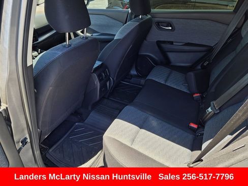 Used 2023 Nissan Rogue SV FWD image 14