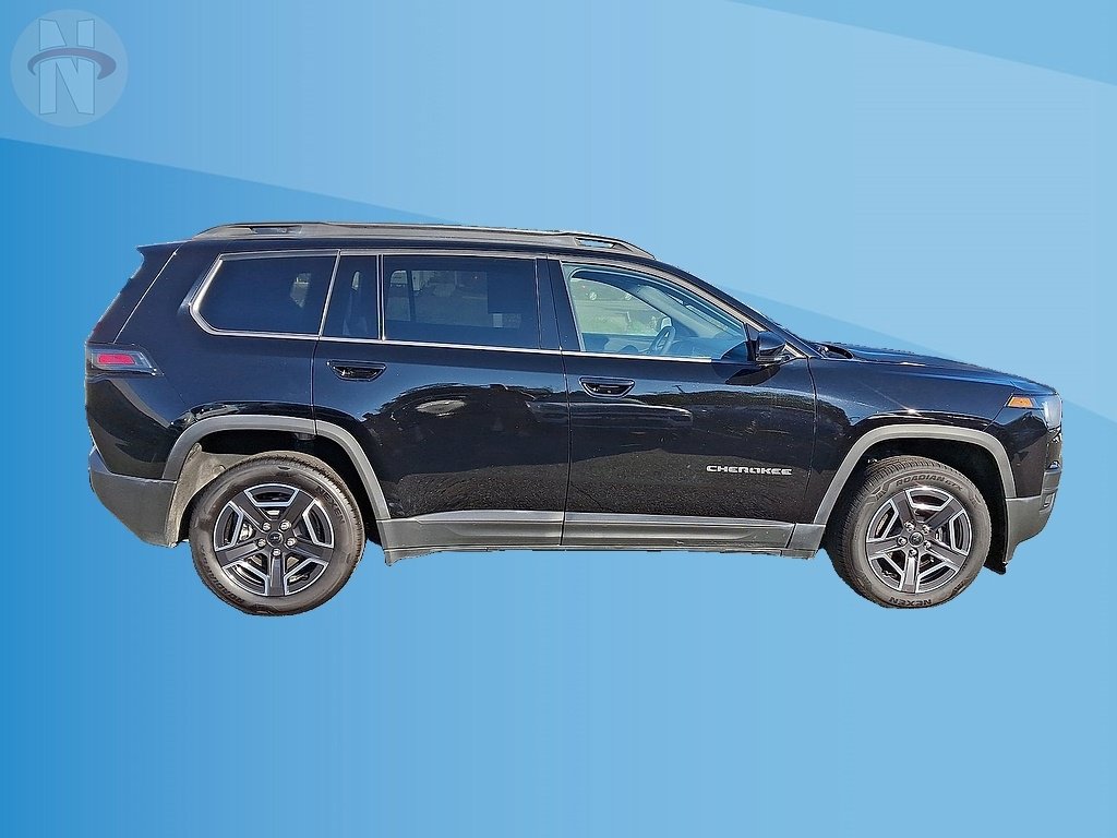 Certified 2026 Jeep Cherokee Limited AWD/4WD image 26