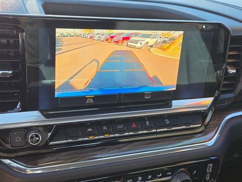 Used 2023 Chevrolet Silverado 1500 RST image 19