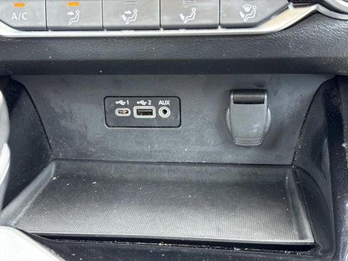 Used 2024 Nissan Altima 2.5 SR AWD/4WD image 12