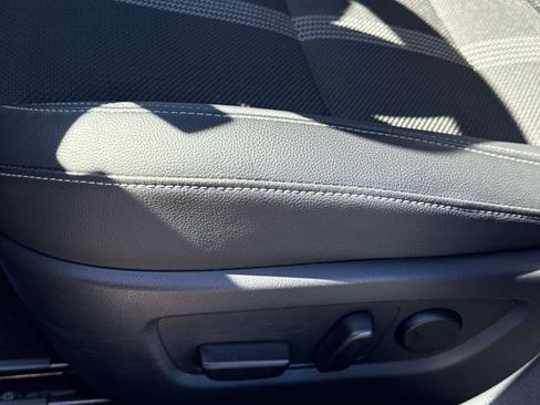 Certified 2025 MAZDA CX-50 AWD 2.5 S w/ Preferred Package image 24