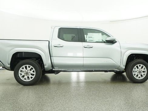 New 2026 Toyota Tacoma SR5 image 35