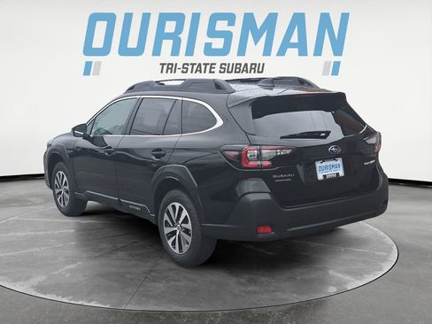 Certified 2025 Subaru Outback Premium image 4