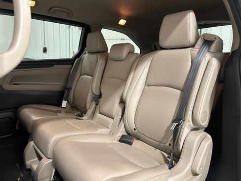 Used 2021 Honda Odyssey EX-L image 27
