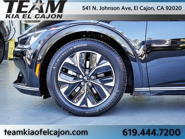 Certified 2023 Kia EV6 Wind w/ Wind Technology Package RWD image 7