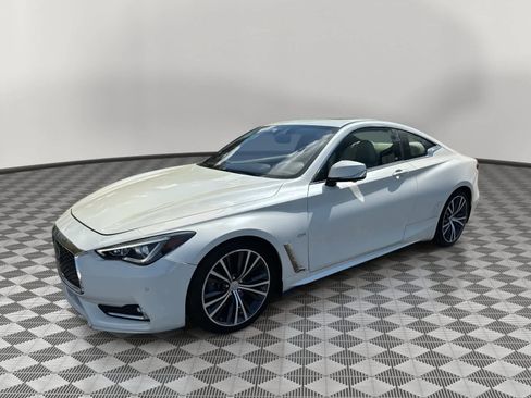 Used 2017 INFINITI Q60 3.0t w/ Premium Plus Package 3.0T RWD image 7