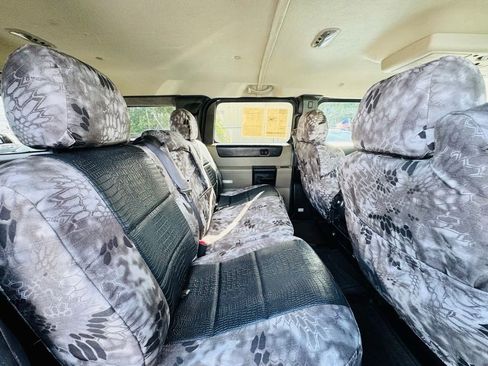 Used 2005 HUMMER H2 4D Sport Utility image 14