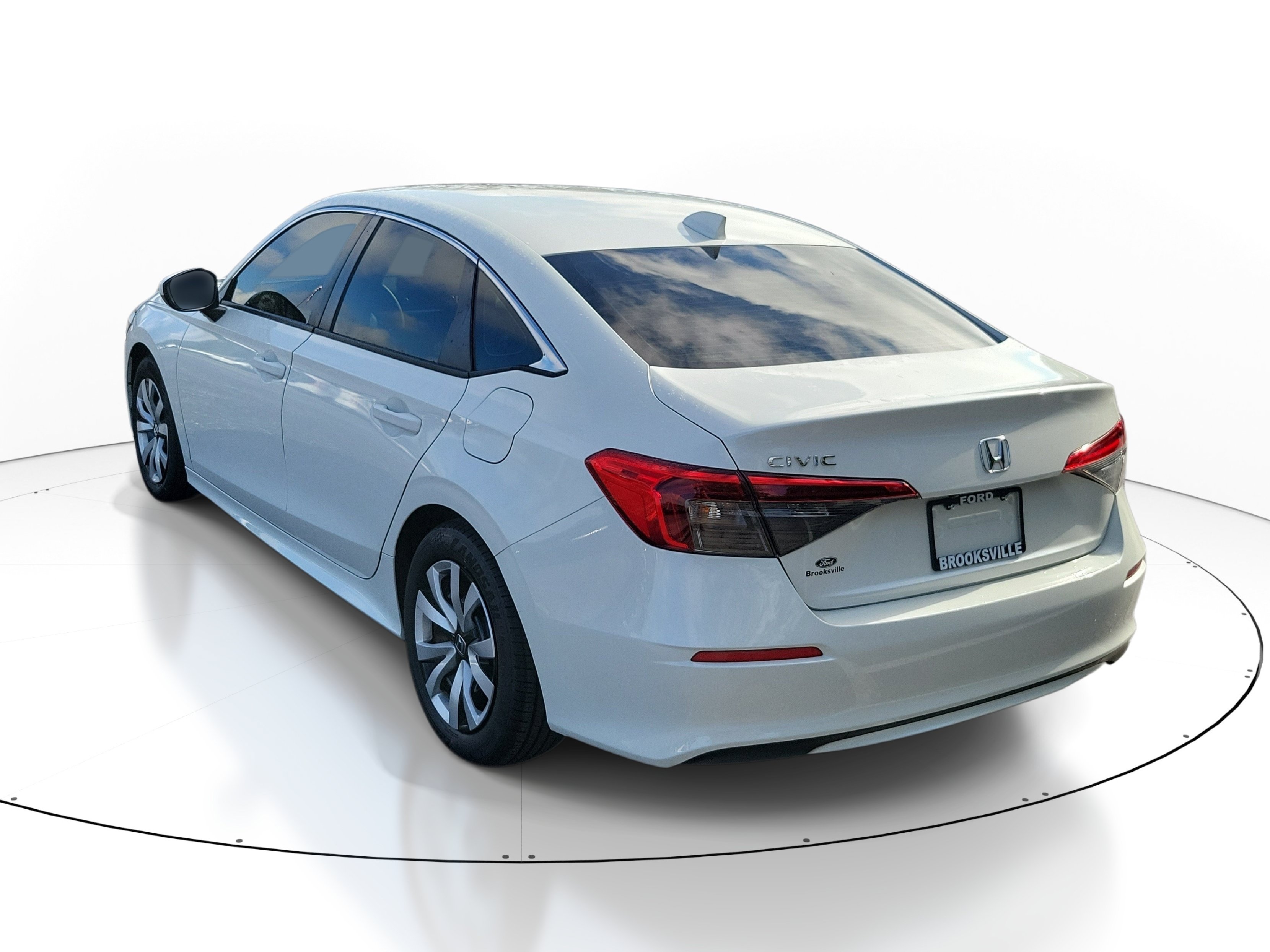 Used 2024 Honda Civic LX image 4