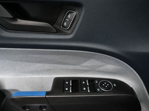 Used 2025 Ford Maverick XLT w/ XLT Luxury Package FWD image 6