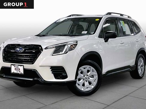 Certified 2023 Subaru Forester AWD/4WD image 1