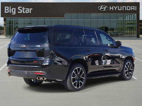 Used 2022 Chevrolet Tahoe RST w/ Sport Performance Package image 4