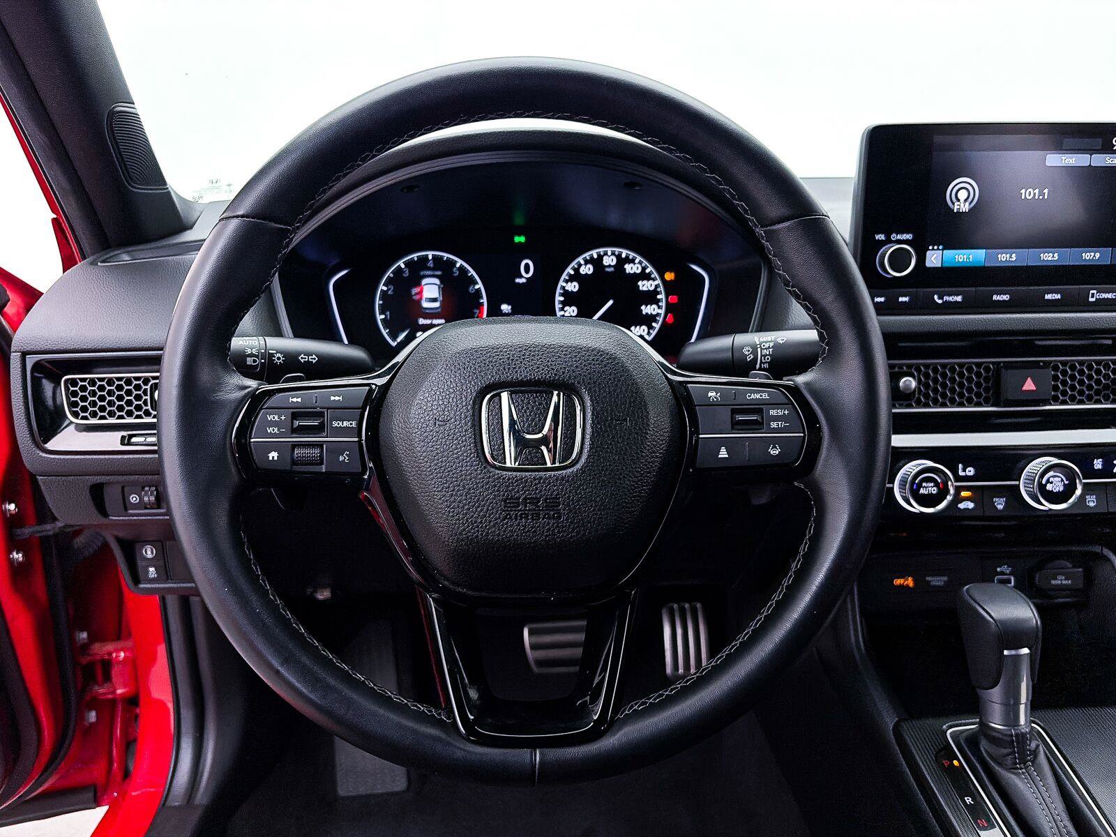 Used 2024 Honda Civic Sport image 25