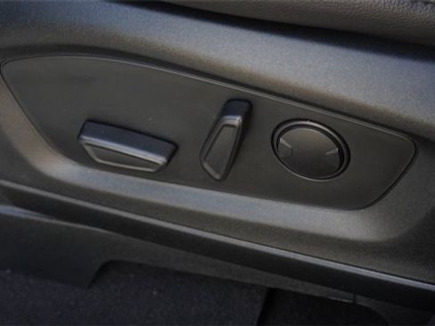 Used 2023 Ford Explorer ST-Line w/ Class IV Trailer Tow Package image 21