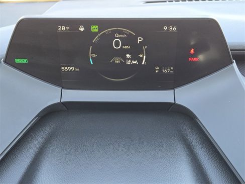 Used 2024 Toyota Prius Prime Premium image 18