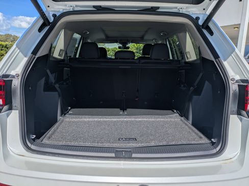 New 2026 Volkswagen Atlas Peak Edition AWD/4WD image 14