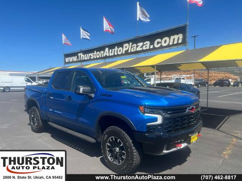 Used 2023 Chevrolet Silverado 1500 ZR2 w/ Technology Package image 1